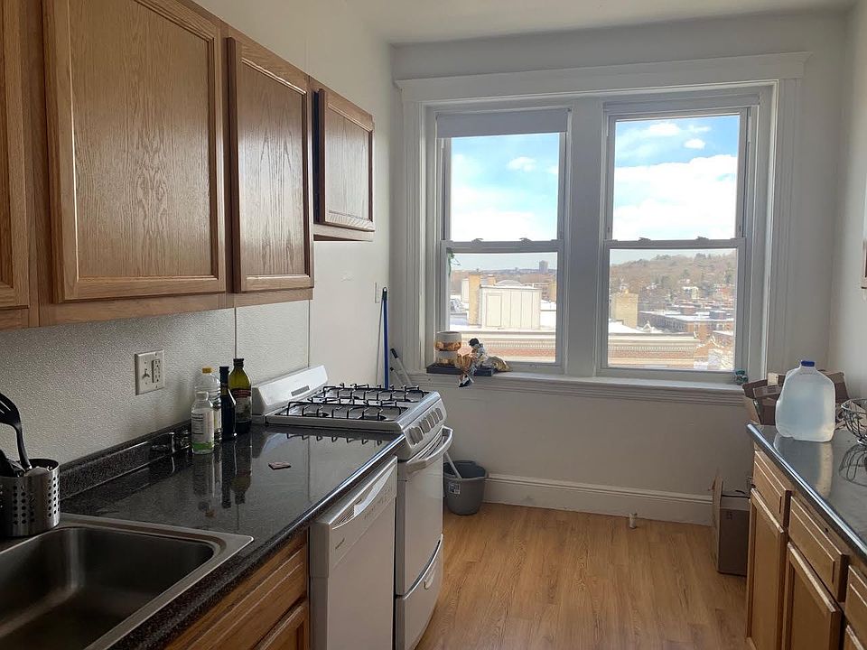 2nd image of 1810 Commonwealth Ave APT 36A