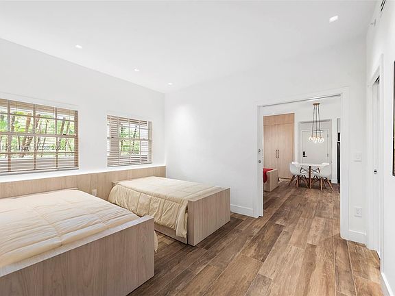 3rd image of 40206 Fisher Island Dr