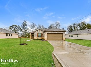 105 Road 5102f, Cleveland, TX 77327