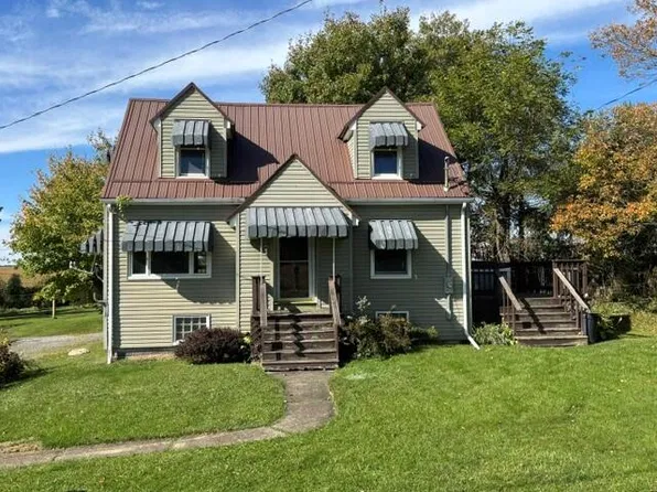 77 McNany Rd, Knox, PA 16232