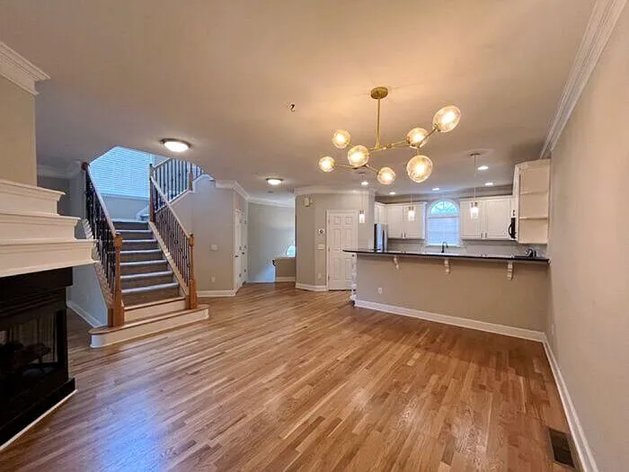 3264 Tomeh Way — Photo 7