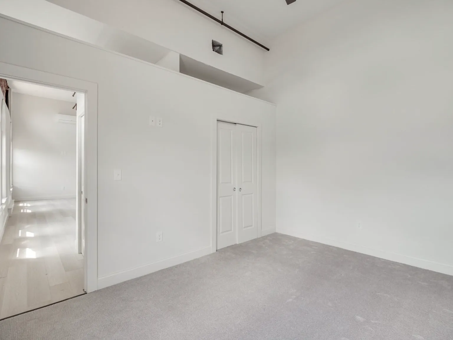 1 bed, 750 sqft, $1,850 — Photo 1