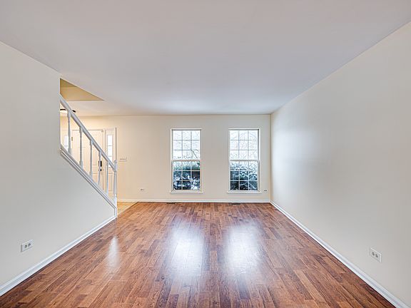 3rd image of 2159 Schumacher Ln