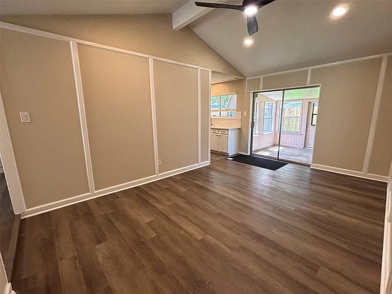 4526 McCleester Dr — Photo 4