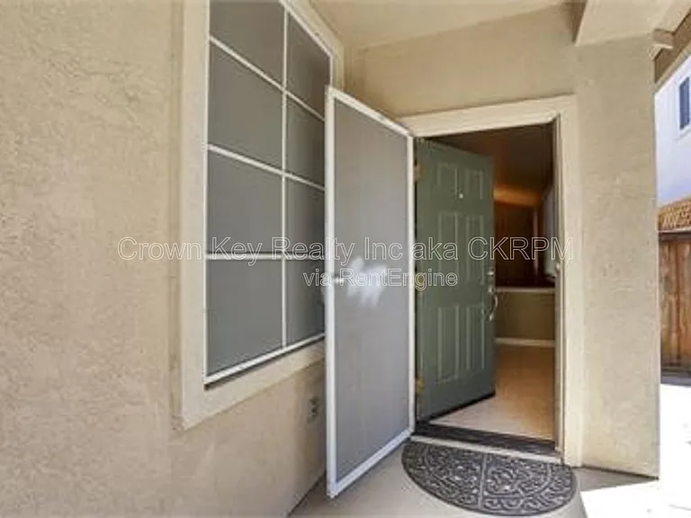 1844 Oswego Ct — Photo 16