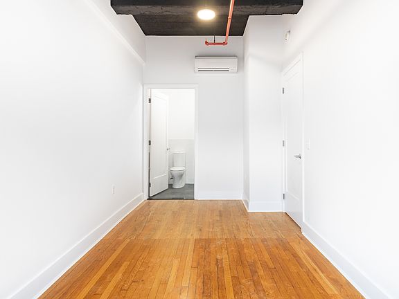 4th image of 218 W 108th St #5A