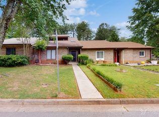 1443 Stoneleigh Way, Stone Mountain, GA 30088