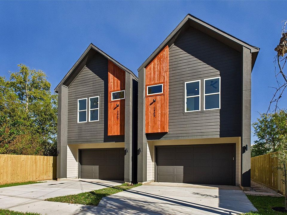 1st image of 2407 Stuart St