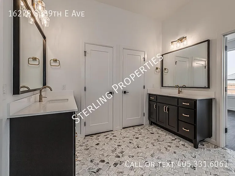 16278 S 89th East Ave — Photo 34