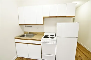 Rented by Best Apartments North Inc