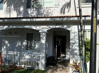 2572 SW 83rd Ave #104, Hollywood, FL 33025