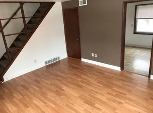 1161 Cooper Dr, Cuyahoga Falls, OH