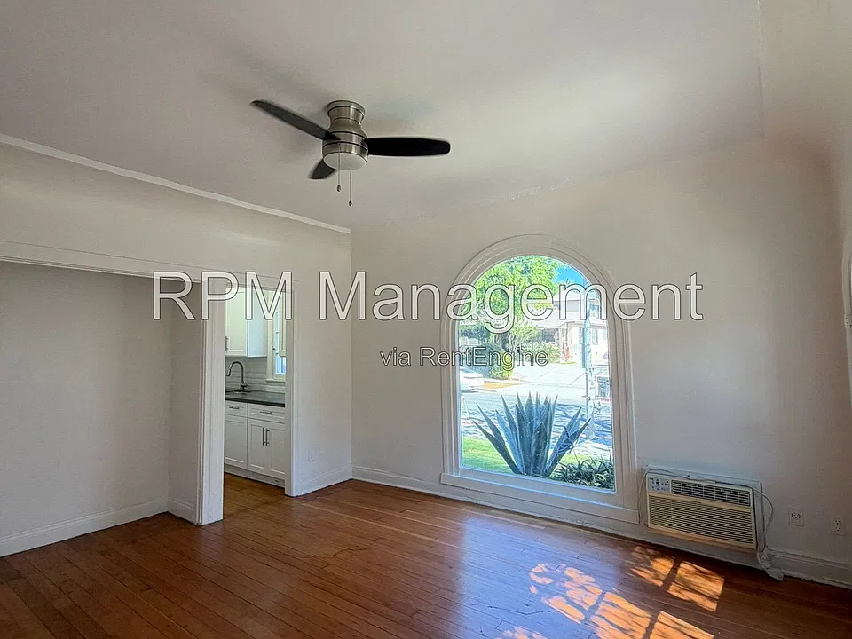835 3/4 N Formosa Ave