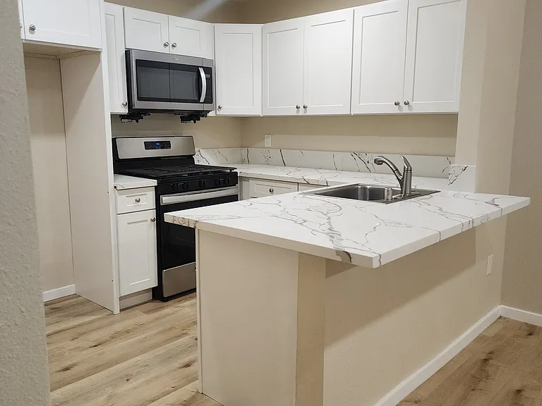 Creekside Senior Apartments — Photo 27