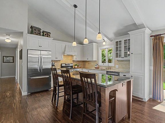 4th image of W5721 Sherwood DRIVE