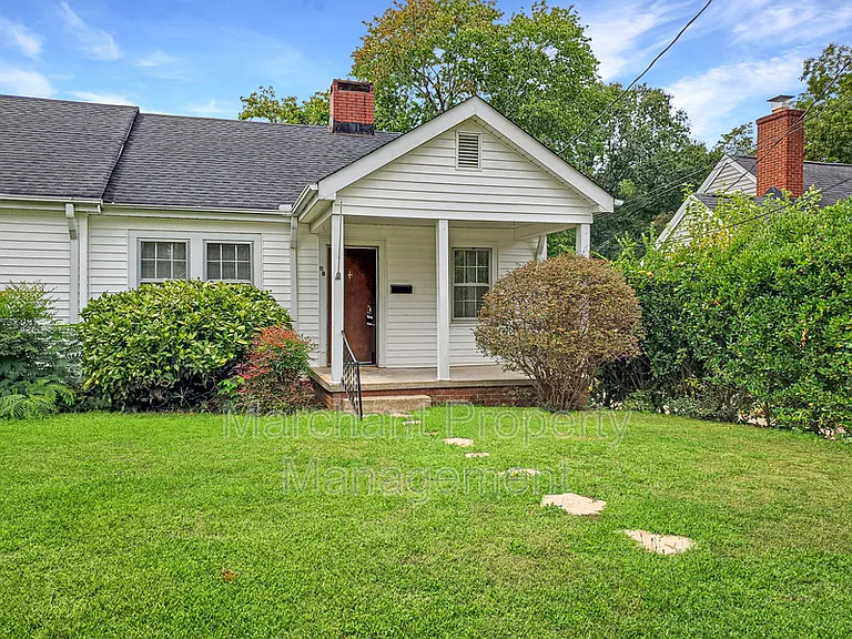 11B Harrington Ave — Photo 3