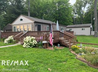 1615 Forest Rd, Harrison, MI 48625