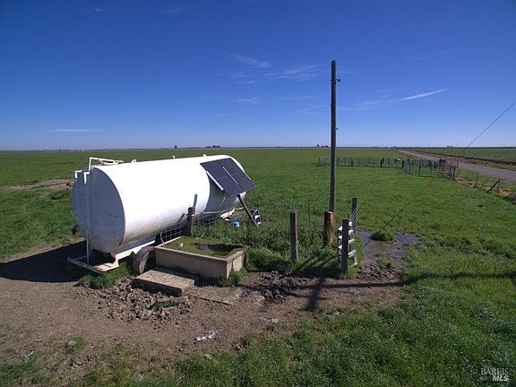 3rd image of 0 Maxwell Lane
