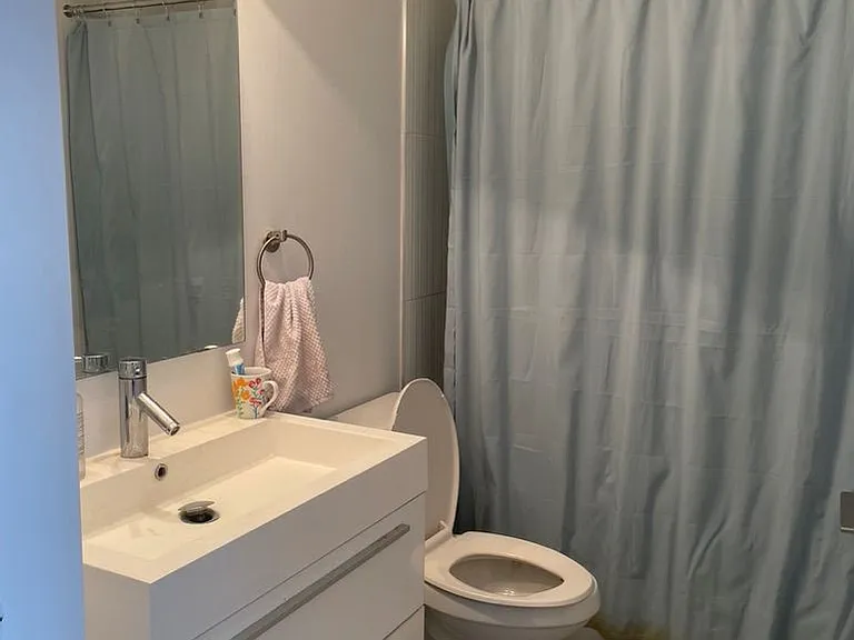 297 College St #1216 — Photo 8