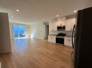 13740 Oxnard St #13748, Van Nuys, CA 91401