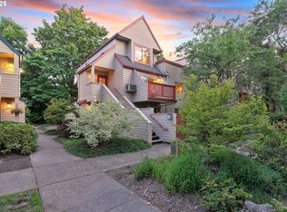 2805 NW Upshur St APT B, Portland, OR 97210
