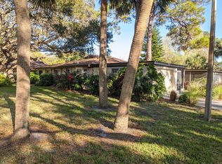 7111 Grey Squirrel Blvd, Sarasota, FL 34231