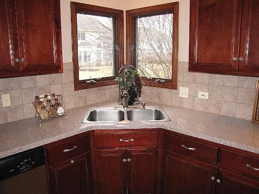 3rd image of 2216 Spartina Ln