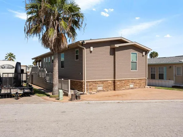 224 Conch Dr, Port Isabel, TX 78578