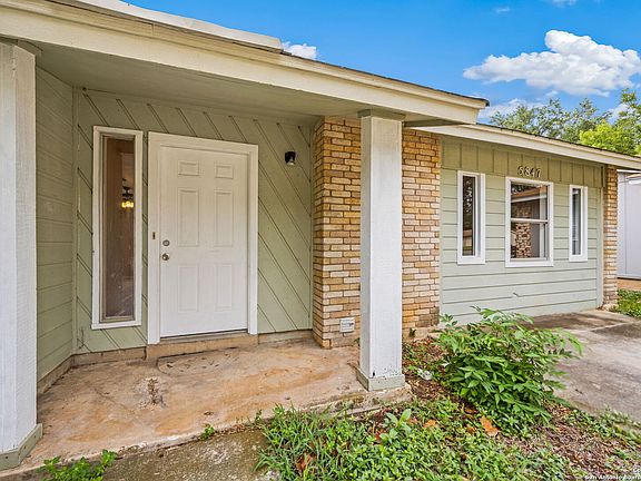 3rd image of 5847 CLIFFMONT DR