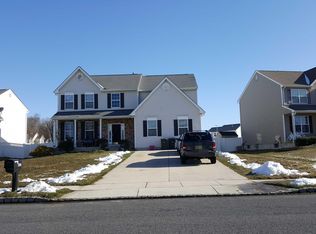 620 Ironwood Dr, Williamstown, NJ 08094