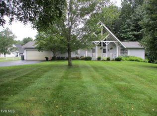 213 Edgefield Rd, Bristol, TN 37620