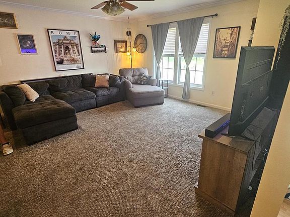 5th image of 103 Britton Dr