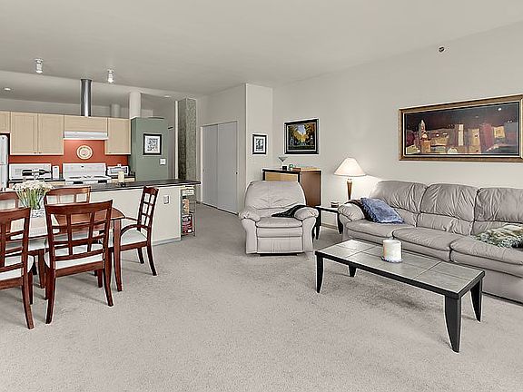 2nd image of 2717 Western Ave APT 4006