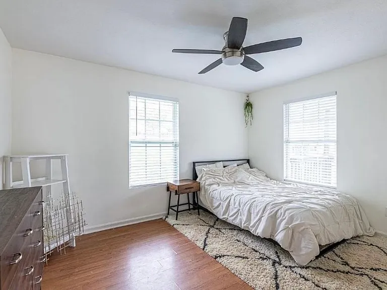 2809 Brooks Ave — Photo 14