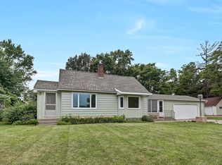 1217 N High St, Lake City, MN 55041