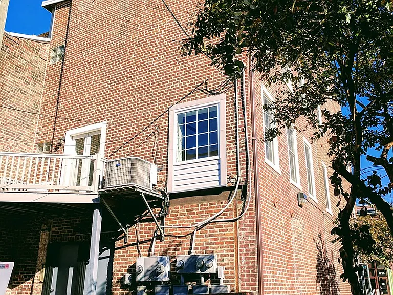 1731 E. Main Street — Photo 3