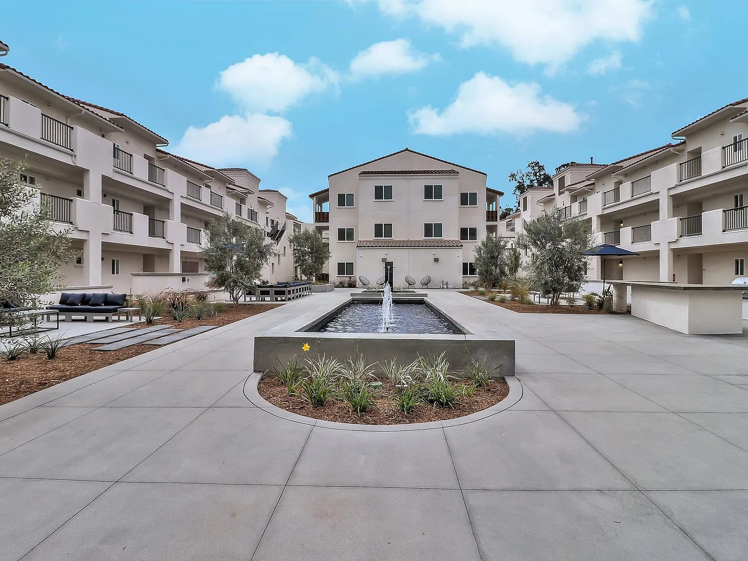 Coastal Village Apartments — Photo 2