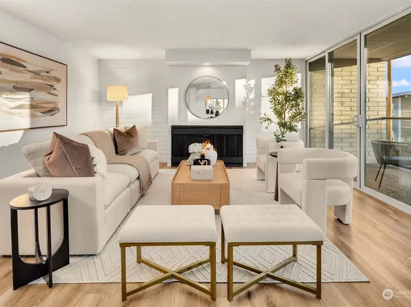 9909 NE 1st Street #103, Bellevue, WA 98004