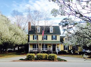 103 Fairway Ct, Morehead City, NC 28557