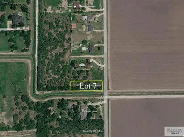 7 Palm Blvd, Harlingen, TX 78552