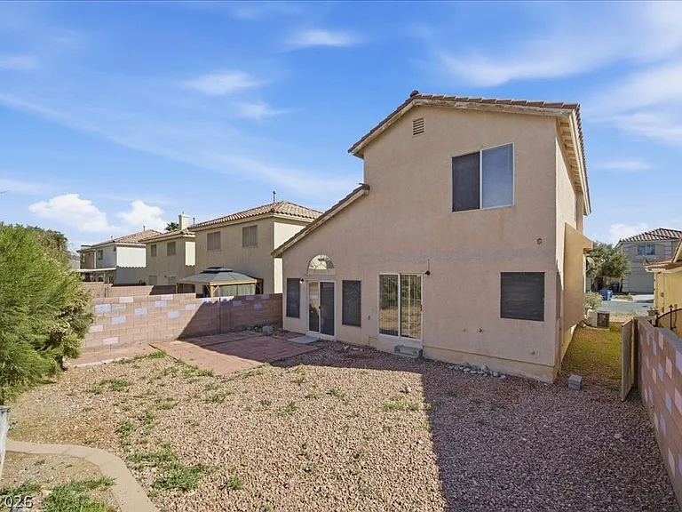 7435 Aurora Glow St — Photo 27