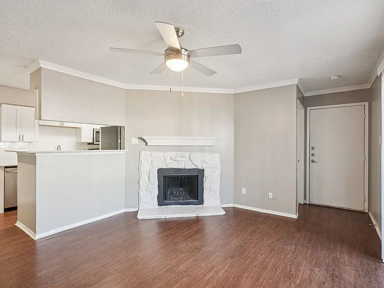 5644 Riverwalk Dr — Photo 50
