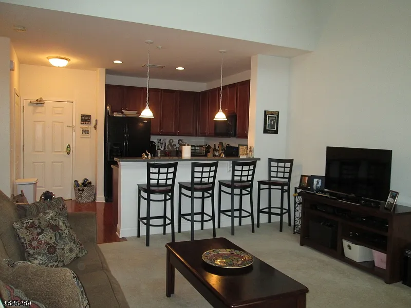 Building Photo - 2411 Ramapo Ct