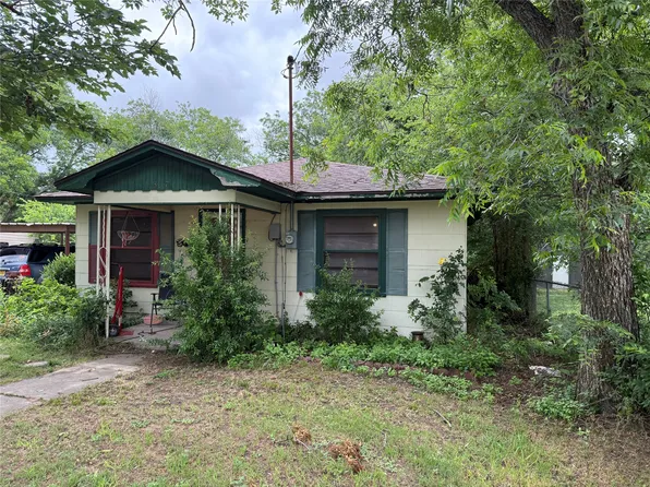 317 Hurt St, Dublin, TX 76446