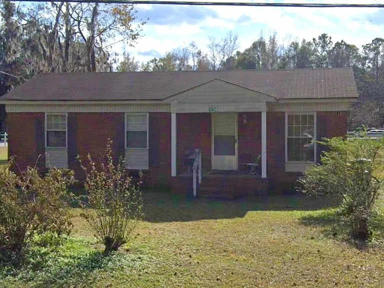 737 Nixville Rd — Photo 1