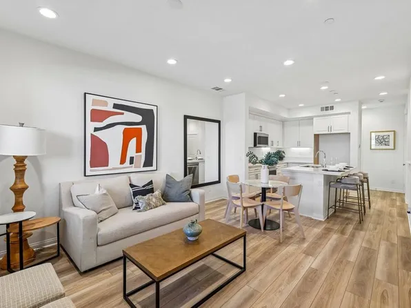 518 Limestone Ct, El Cajon, CA 92020