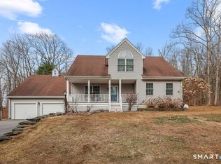 11 Szegda Road, Columbia, CT 06237