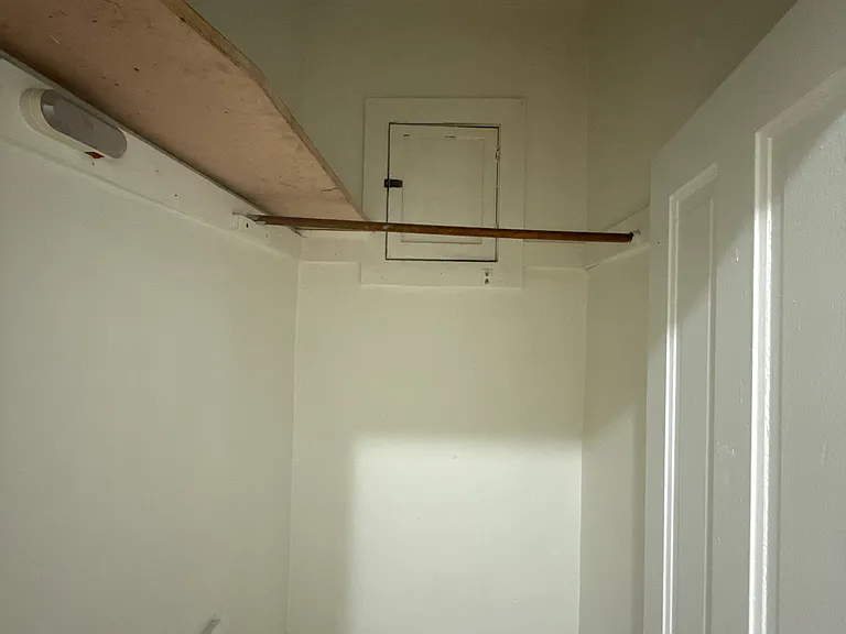 3526 S Union Ave #2 — Photo 3