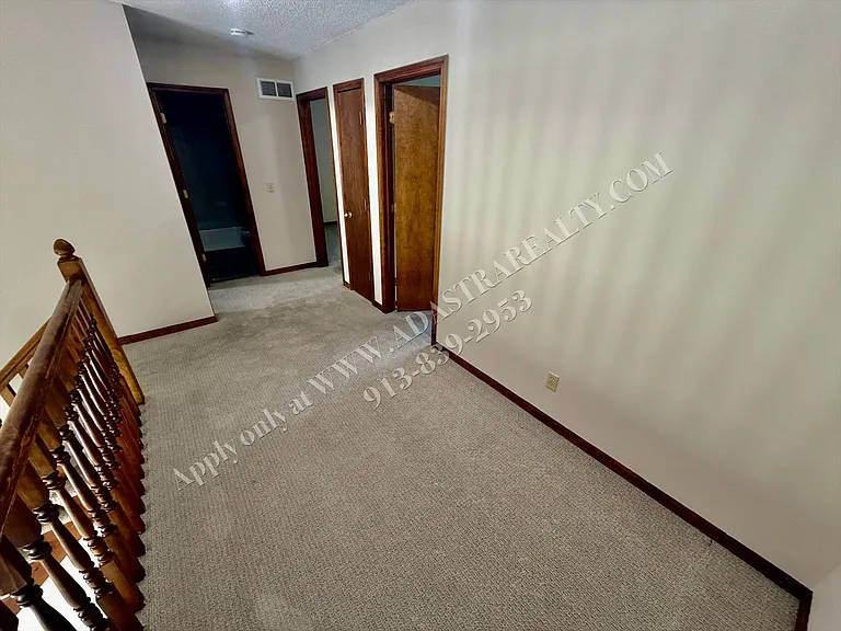 6622 W 149th Ter — Photo 14