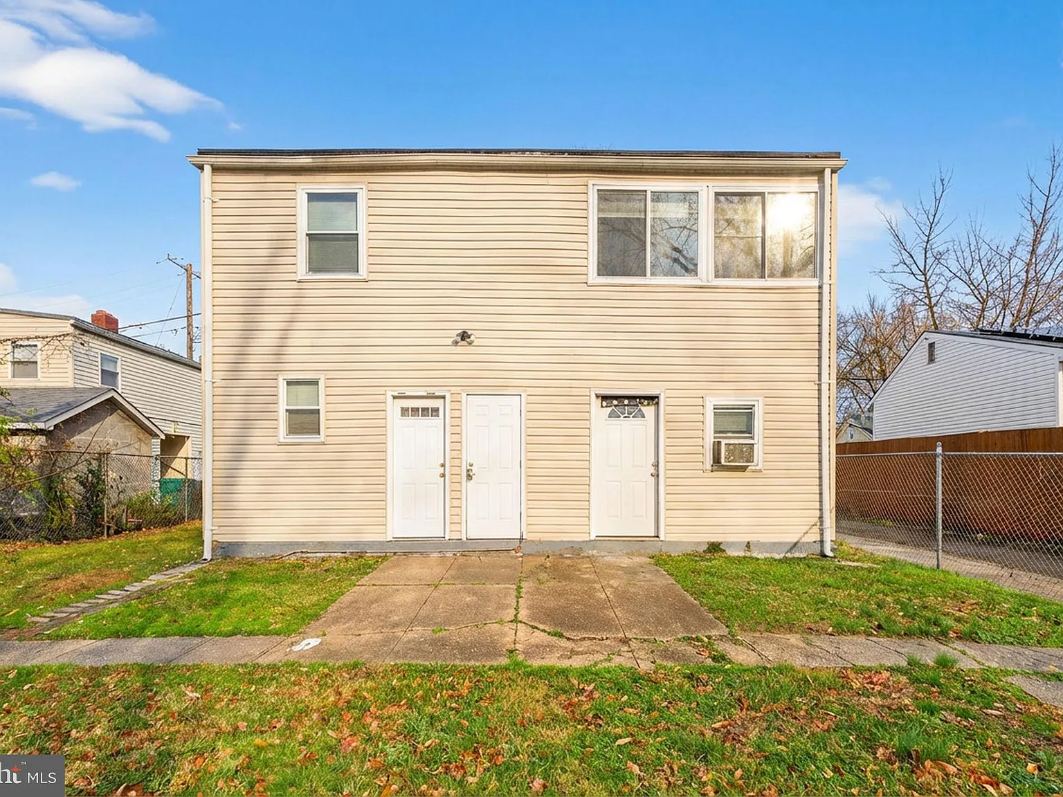 3 bed, 1.0 bath, 850 sqft, $1,800 — Photo 4